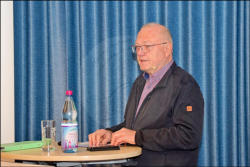 02.11.2024, Holzkohle, Holzteer und Pech - die historische Bedeutung der Verwendung fr die Hansestadt Rostock mit Warnemnde, Referent: Johannes Lang, Mitglied im Forst- und Khlerhof Wiethagen